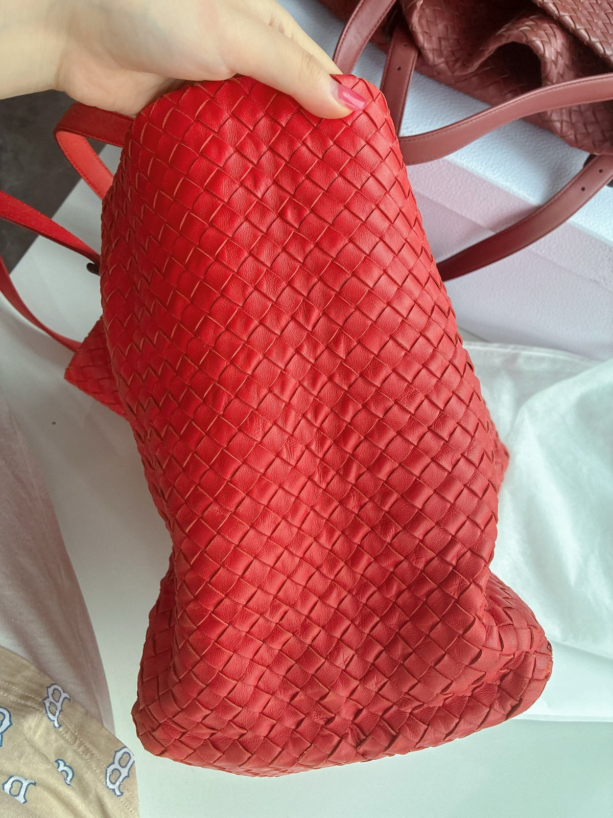 Bottega Veneta - Intrecciato Tote - Leather - Red - (large)