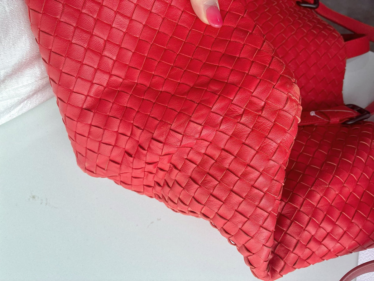 Bottega Veneta - Intrecciato Tote - Leather - Red - (large)