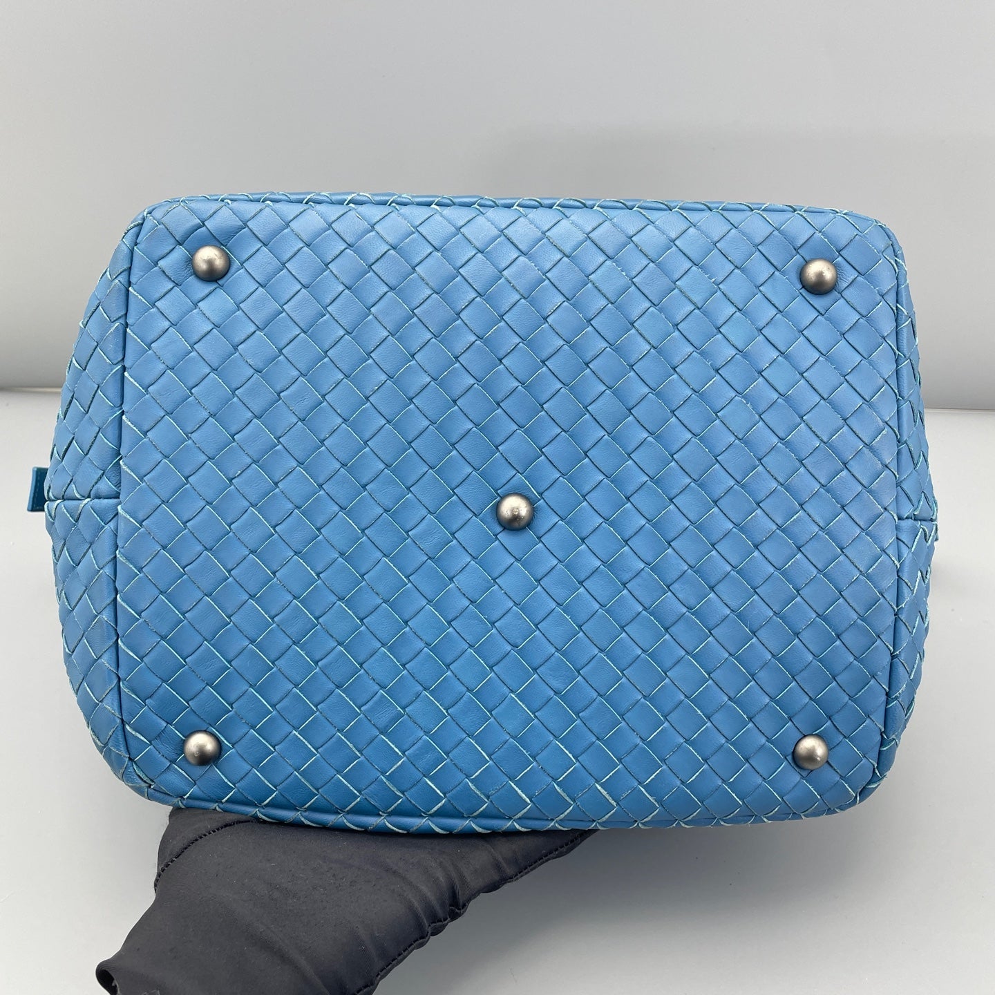 Bottega Veneta - Intrecciato Woven Tote - Leather - Blue - (Large)