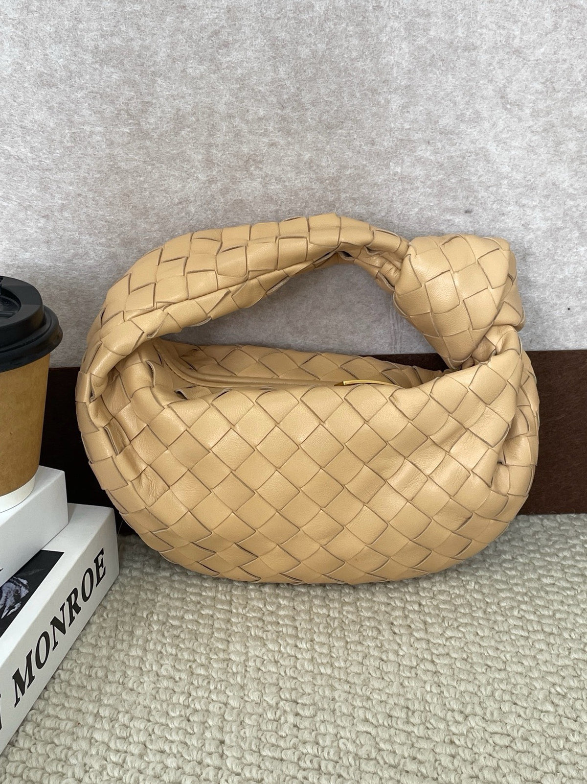Bottega Veneta - Jodie - Leather - Beige - (mini)