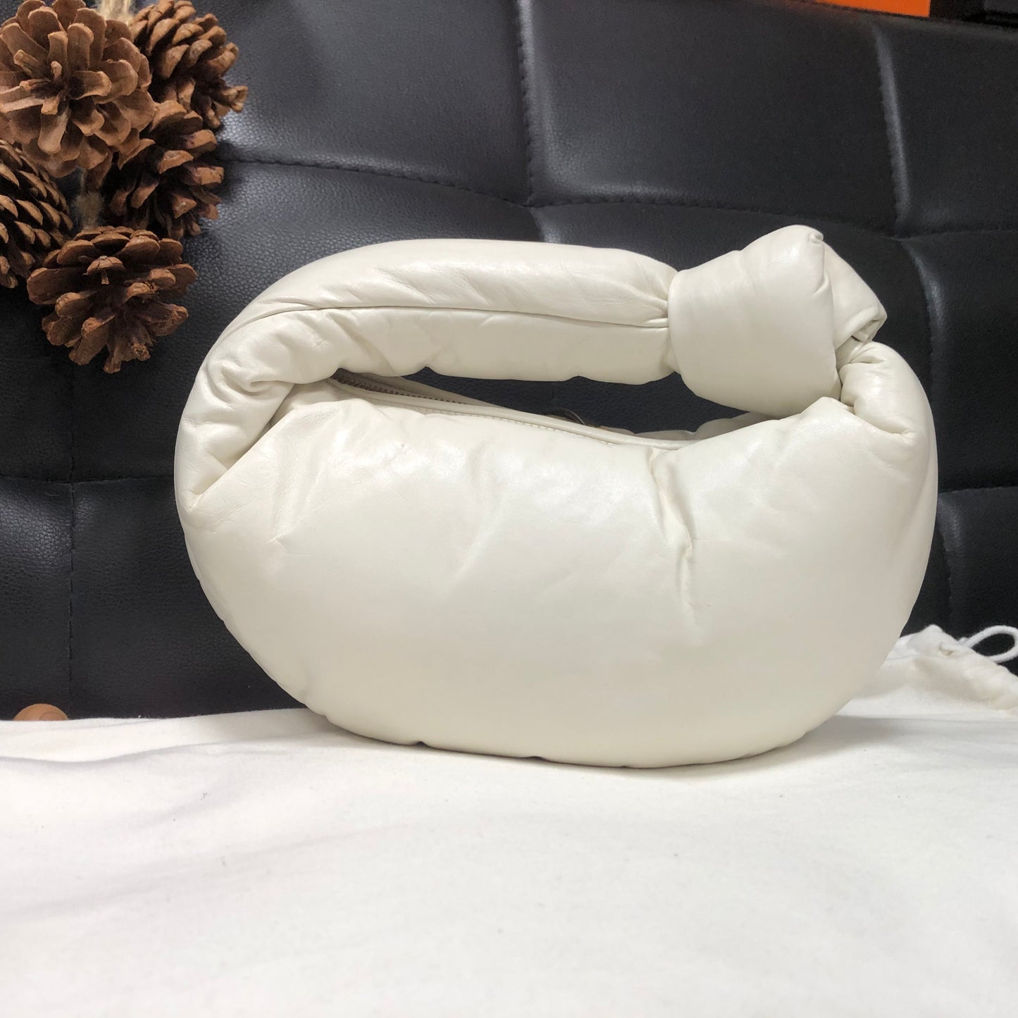 Bottega Veneta - Jodie - Leather - White - (mini)