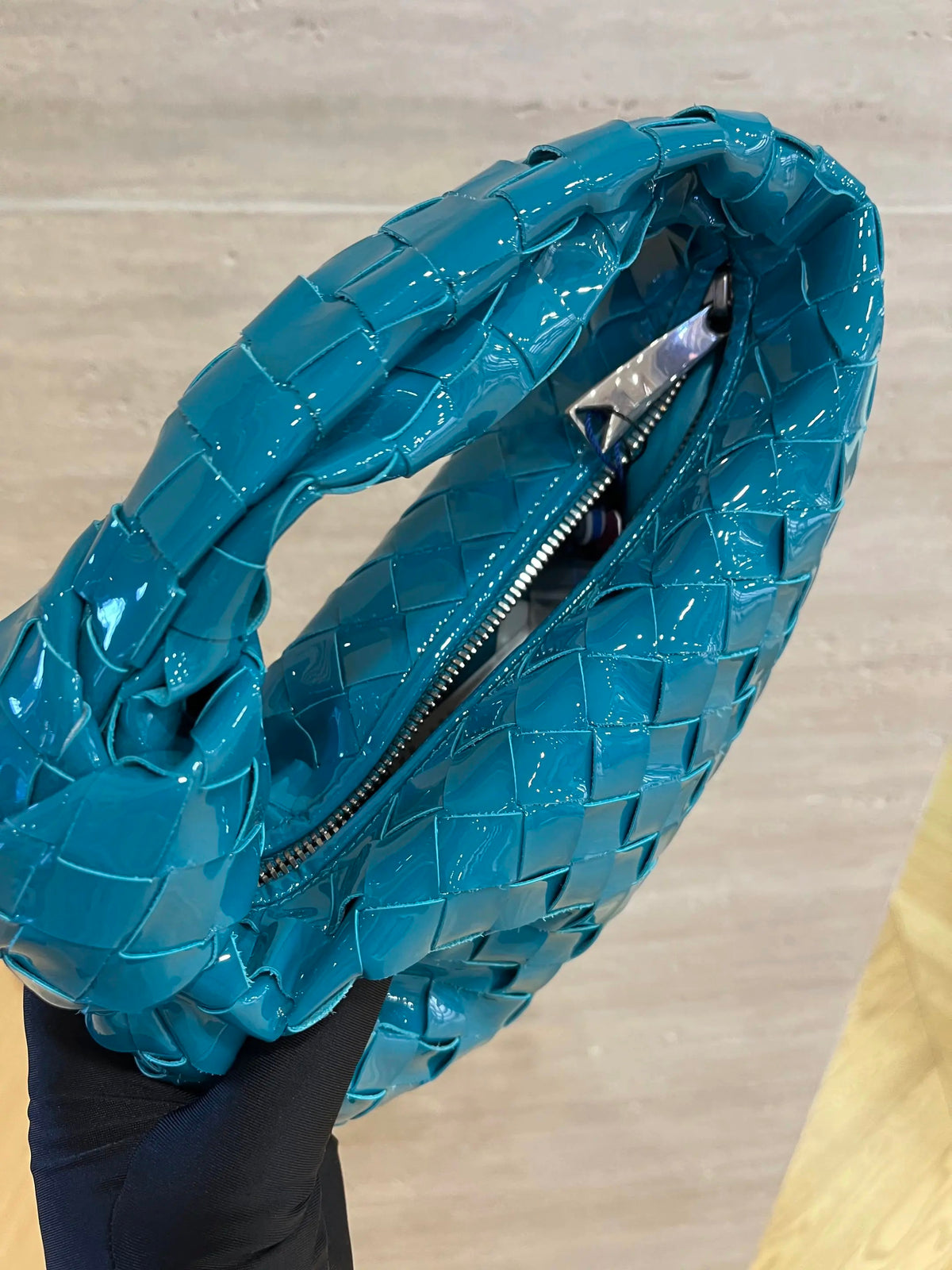 Bottega Veneta - Jodie - Patent leather - Blue