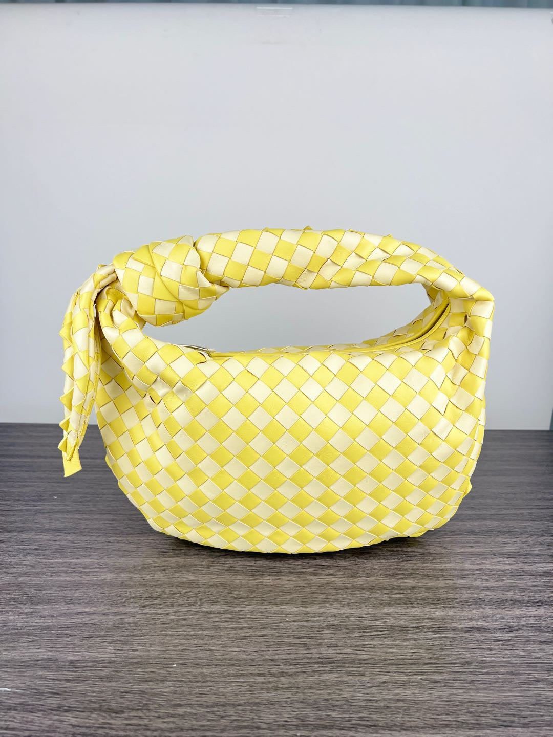 Bottega Veneta - Jodie Teen Year of the Dragon Limited Edition - Leather - Yellow - (medium)