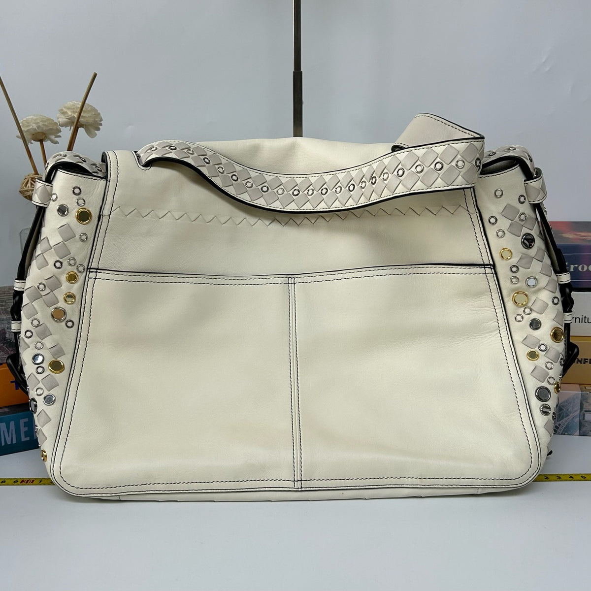 Bottega Veneta - Messenger Bag - Leather - White - (medium)