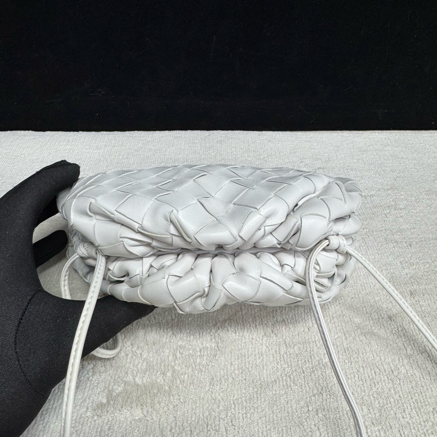 Bottega Veneta - Mini Pouch - Leather - White - (mini)