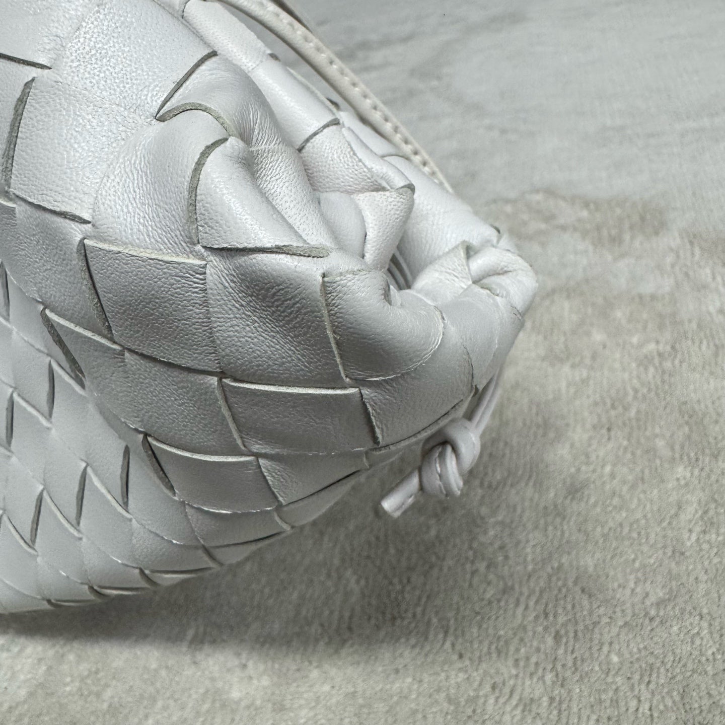 Bottega Veneta - Mini Pouch - Leather - White - (mini)