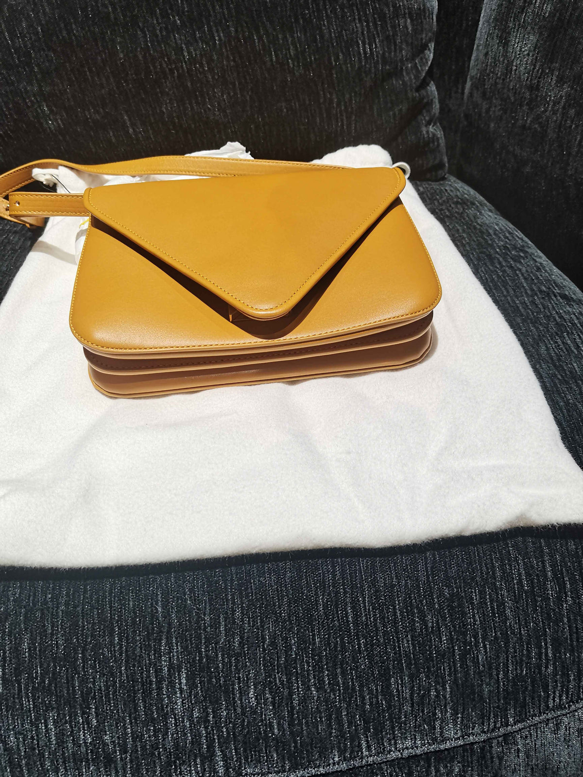 Bottega Veneta - Mount - Leather - Yellow - (small)