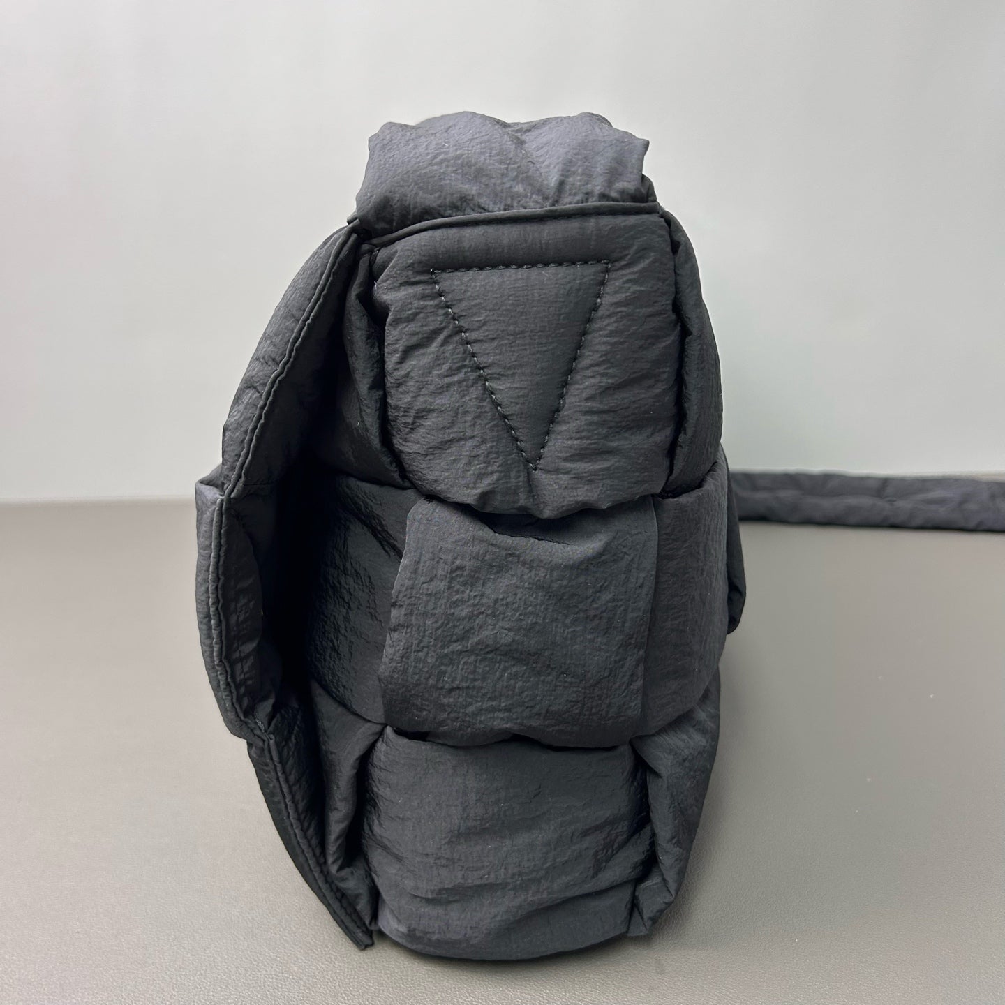 Bottega Veneta - Nylon Cassette - Nylon - Grey - (Extra-large)