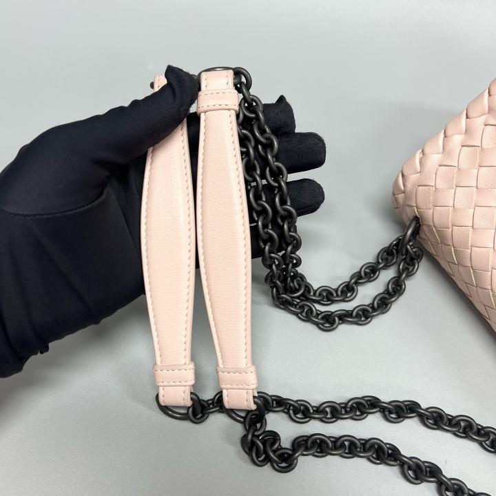 Bottega Veneta - Olimpia - Leather - Pink - (medium)