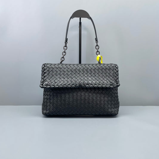 Bottega Veneta - Olympia - Leather - Black - (Medium)