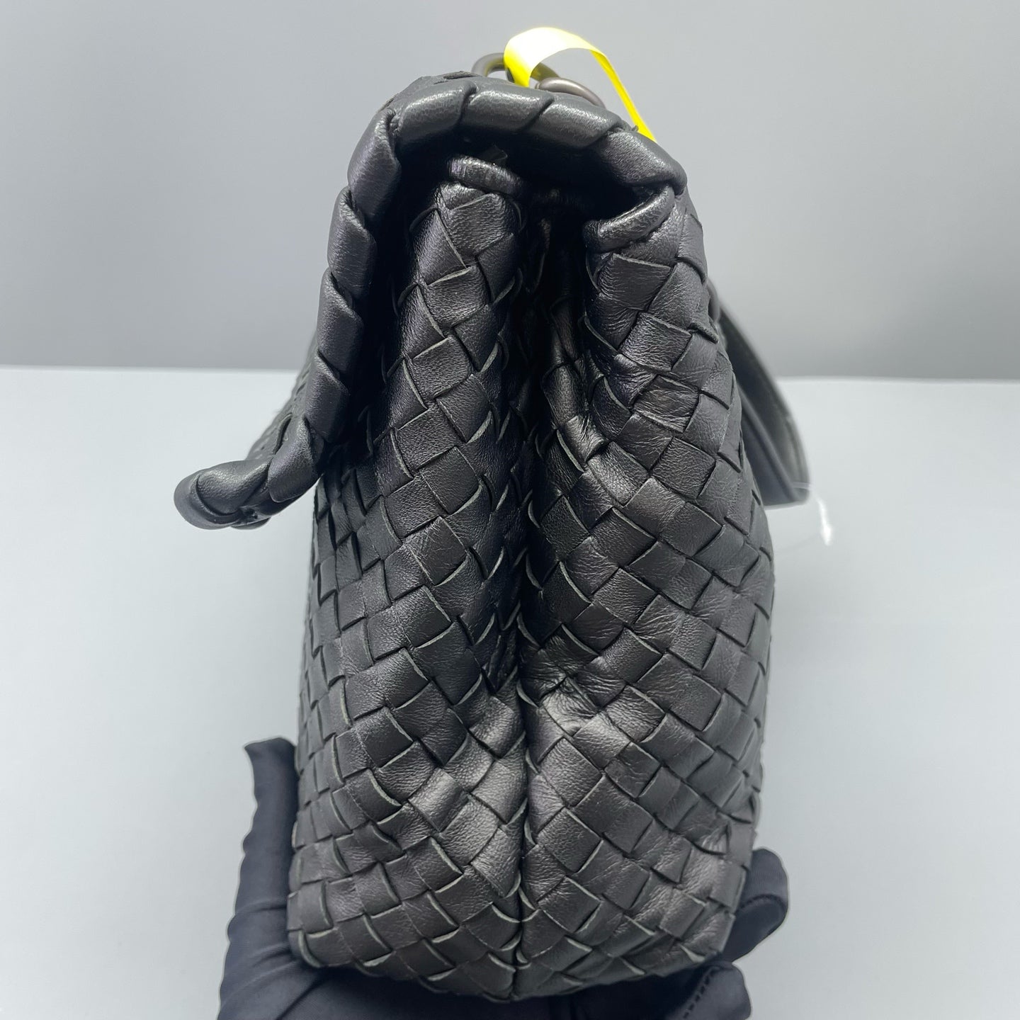 Bottega Veneta - Olympia - Leather - Black - (Medium)