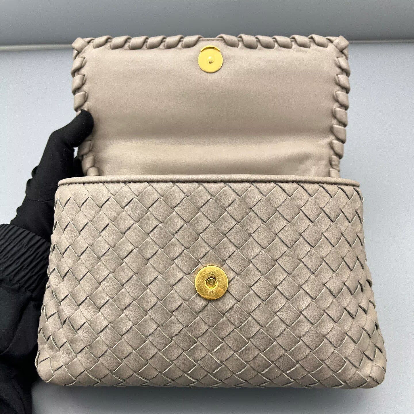 Bottega Veneta - Olympia Small - Lambskin leather - Milk Tea (Beige) - (small)