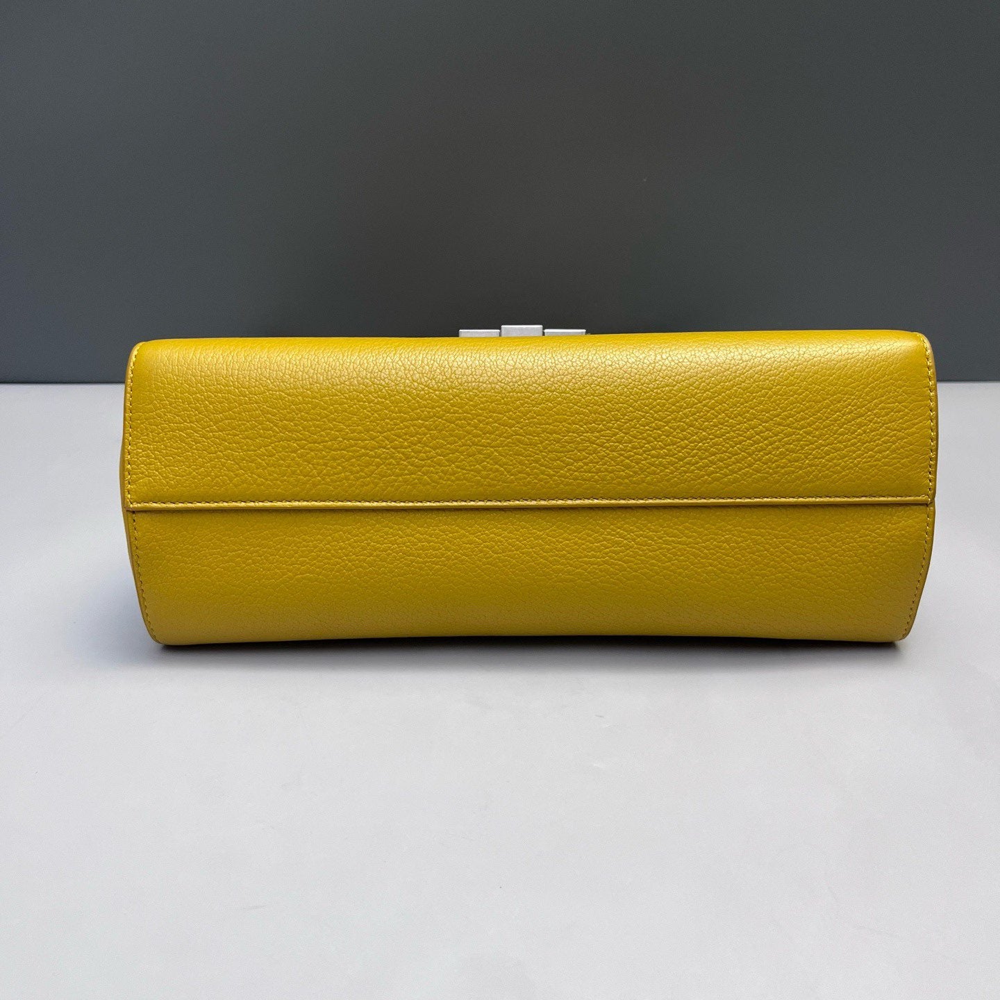 Bottega Veneta - Other - Cowhide leather - Yellow - (medium)