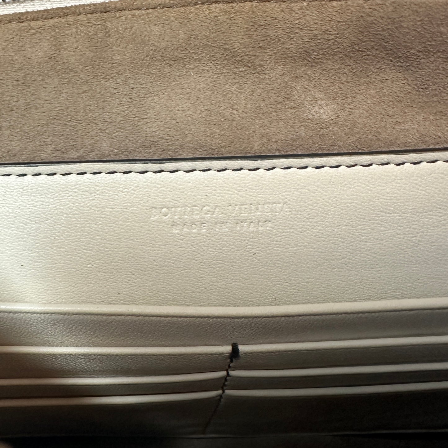 Bottega Veneta - Other - Exotic leathers - Python - White - (mini)