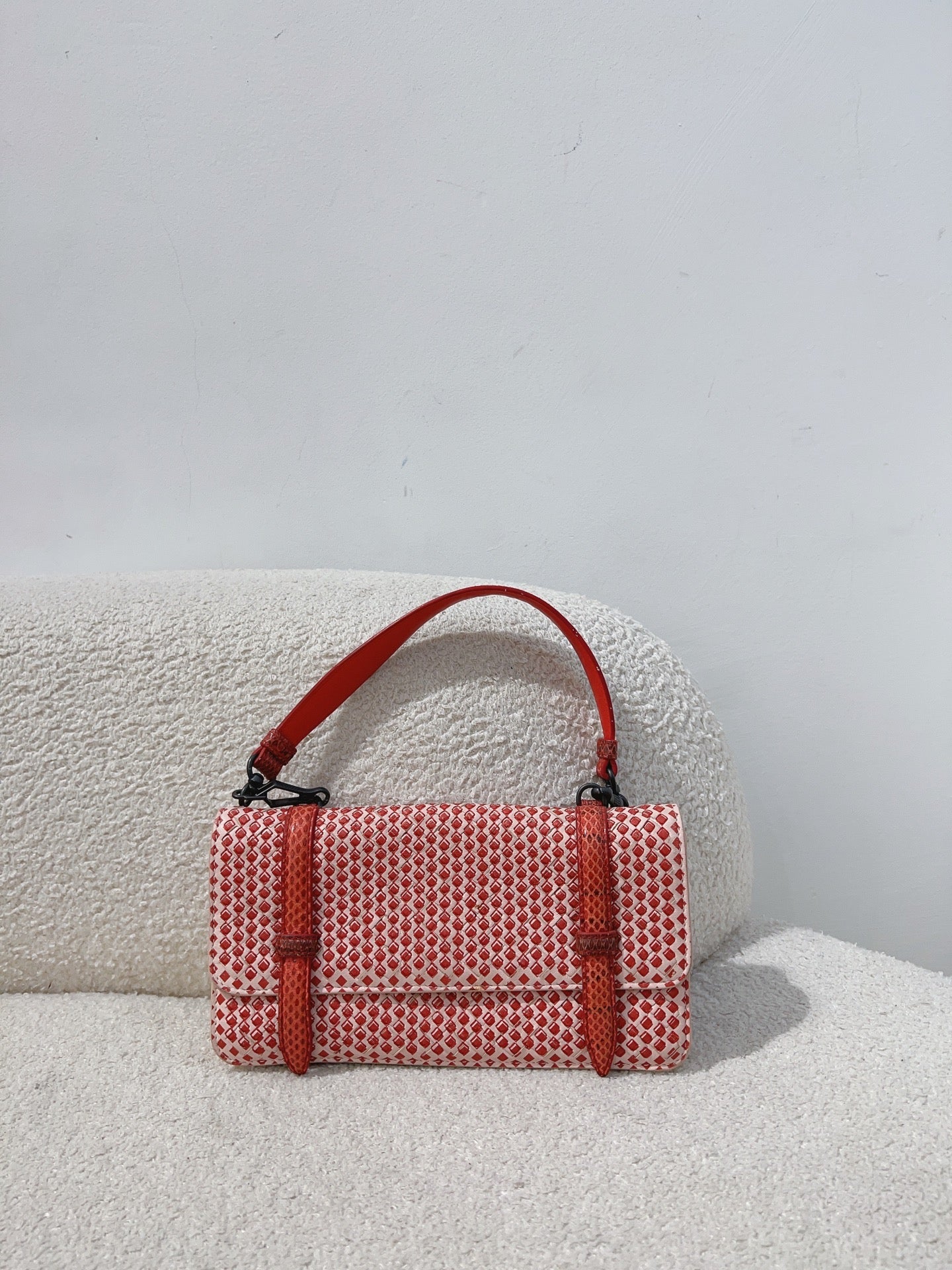 Bottega Veneta - Other - Exotic leathers - Water snake - Red - (mini)