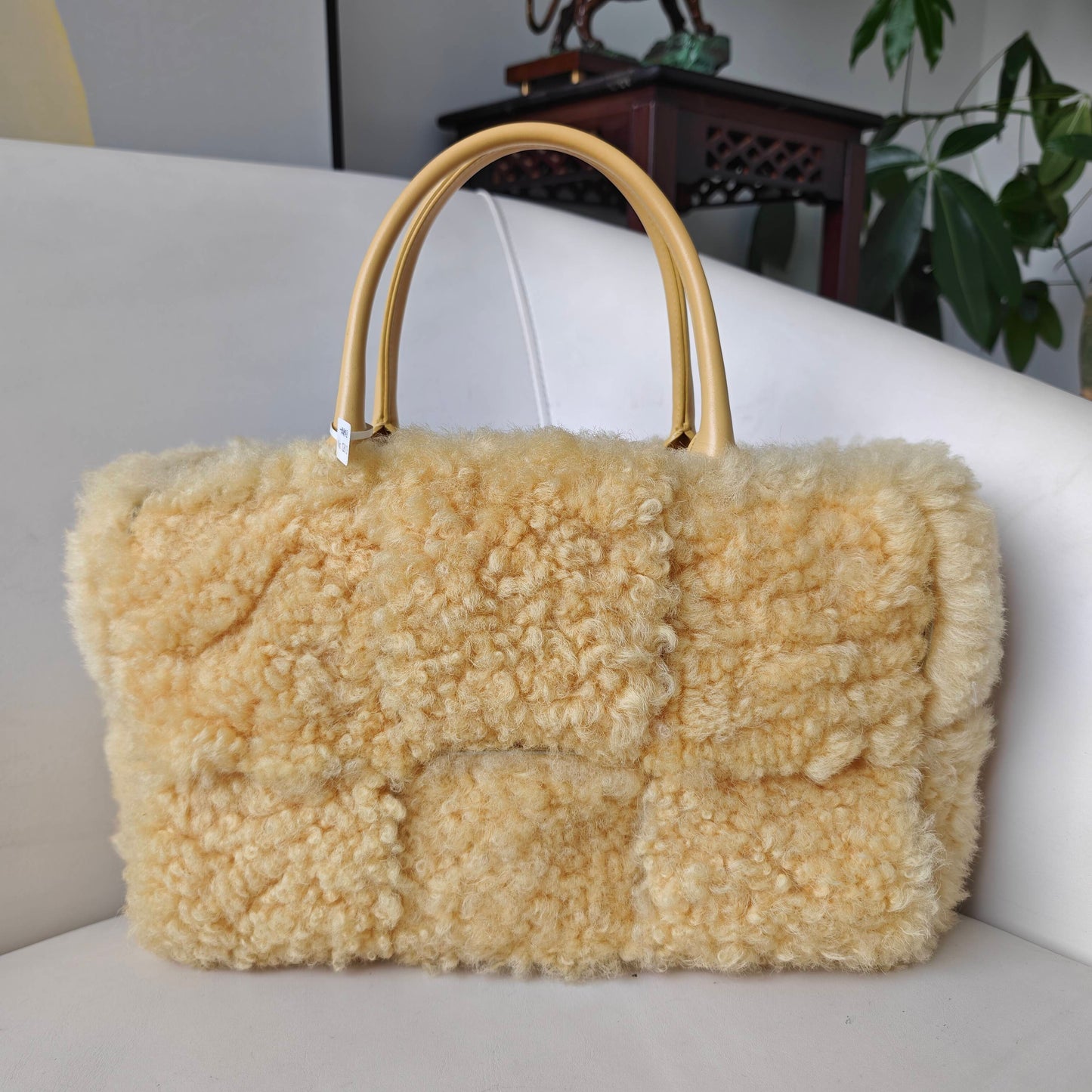 Bottega Veneta - Other - Fur - Other - Yellow - (medium)