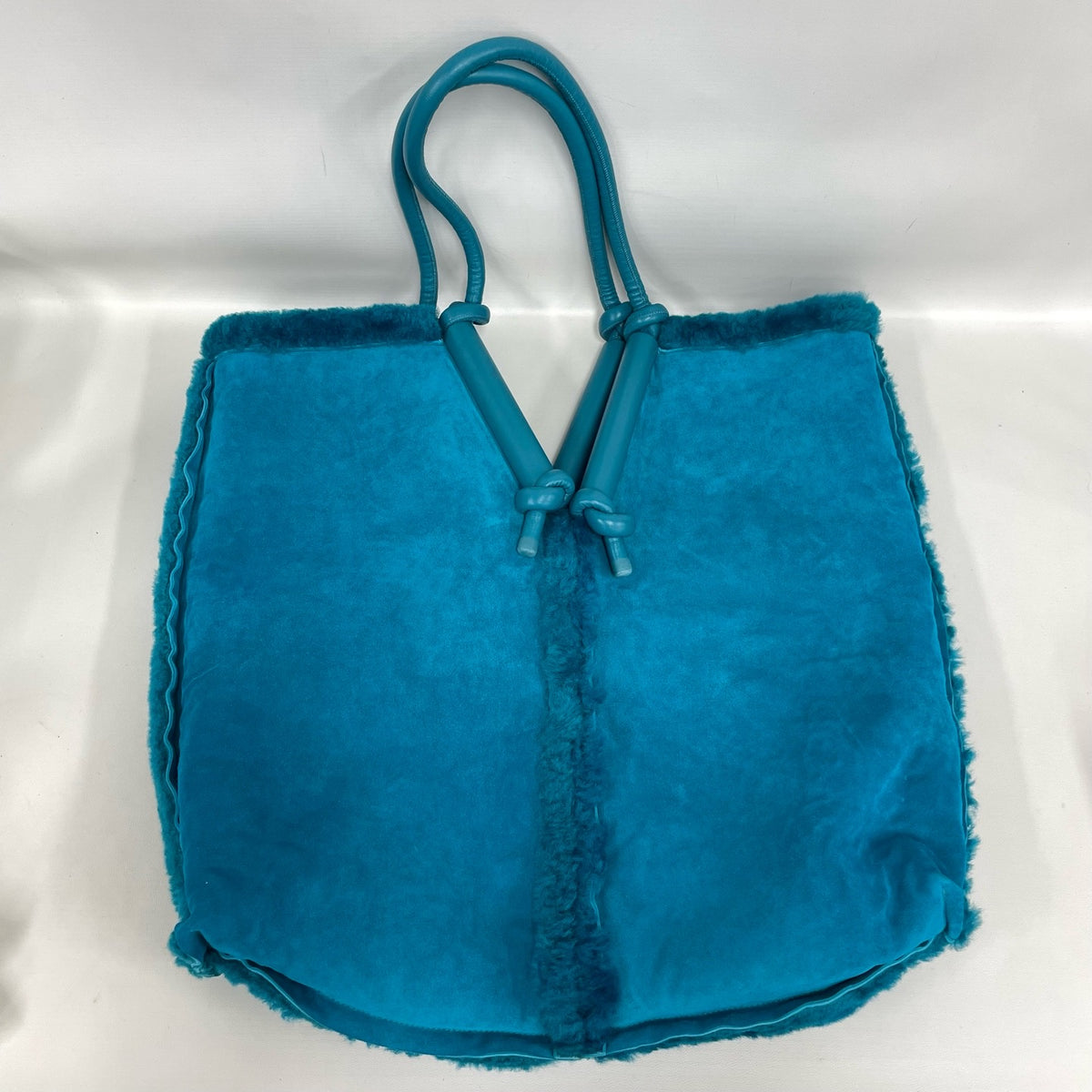 Bottega Veneta - Other - Fur - Shearling - Blue - (large)
