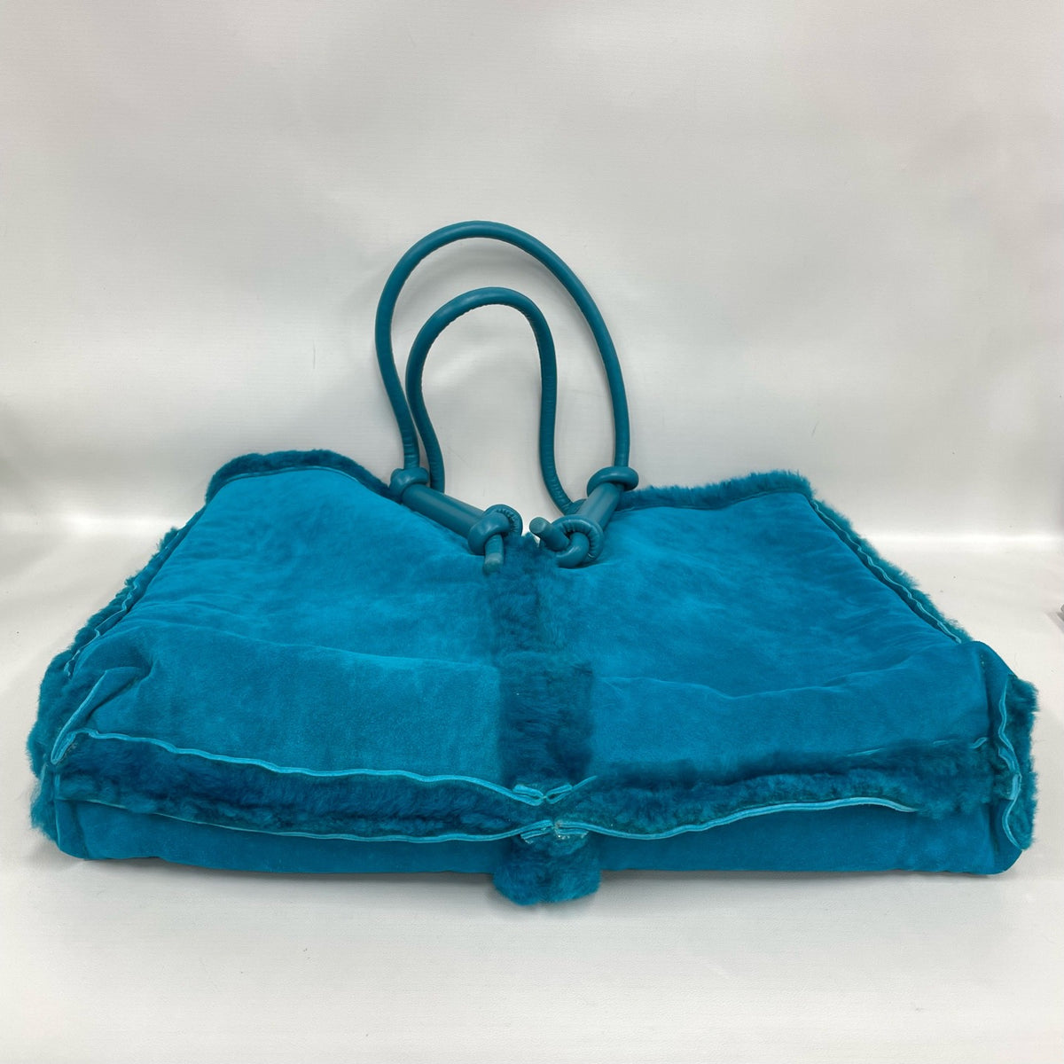Bottega Veneta - Other - Fur - Shearling - Blue - (large)