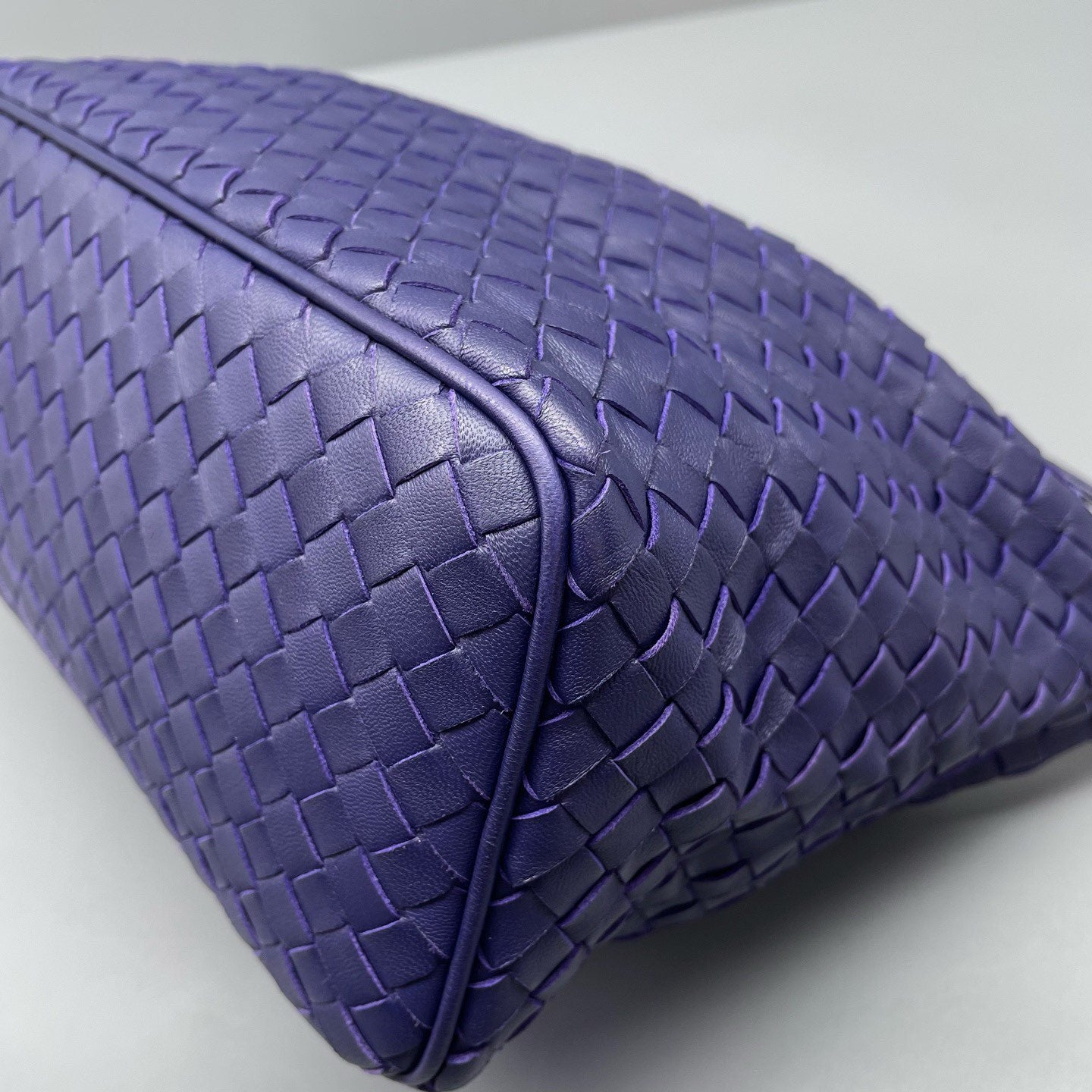 Bottega Veneta - Other - Intrecciato woven leather - Deep Blue - (medium)