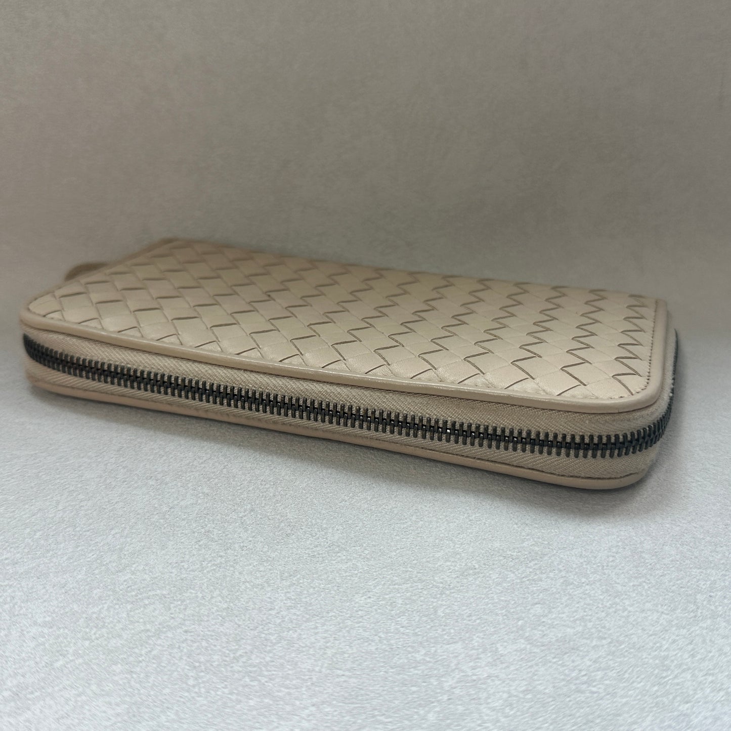 Bottega Veneta - Other - Leather - Beige - (medium)