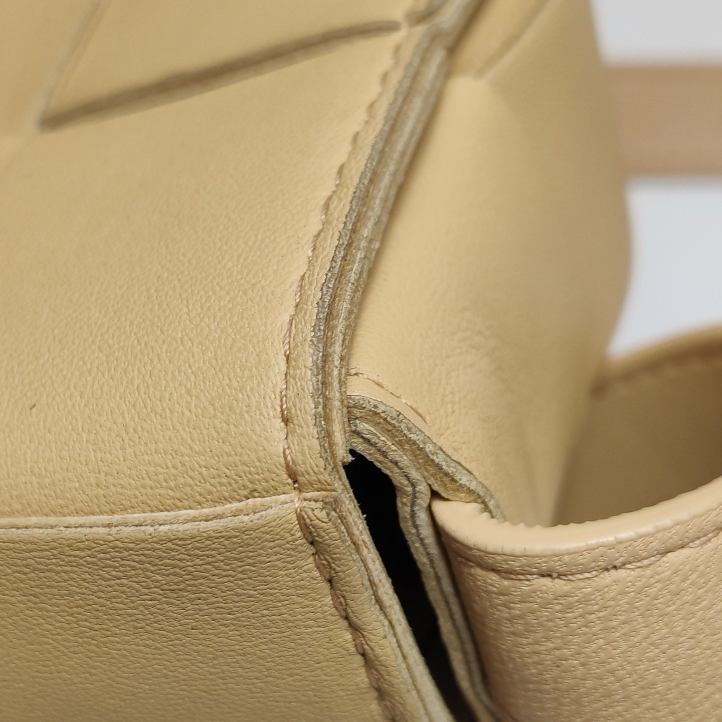 Bottega Veneta - Other - Leather - Beige - (mini)