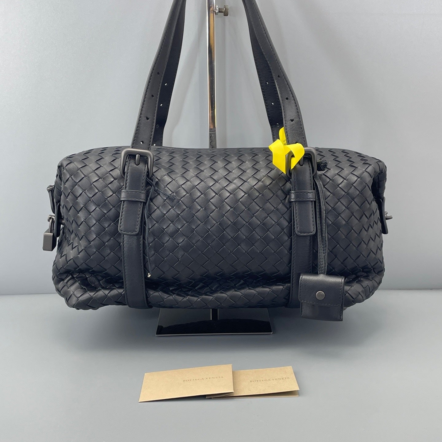 Bottega Veneta - Other - Leather - Black - (medium)
