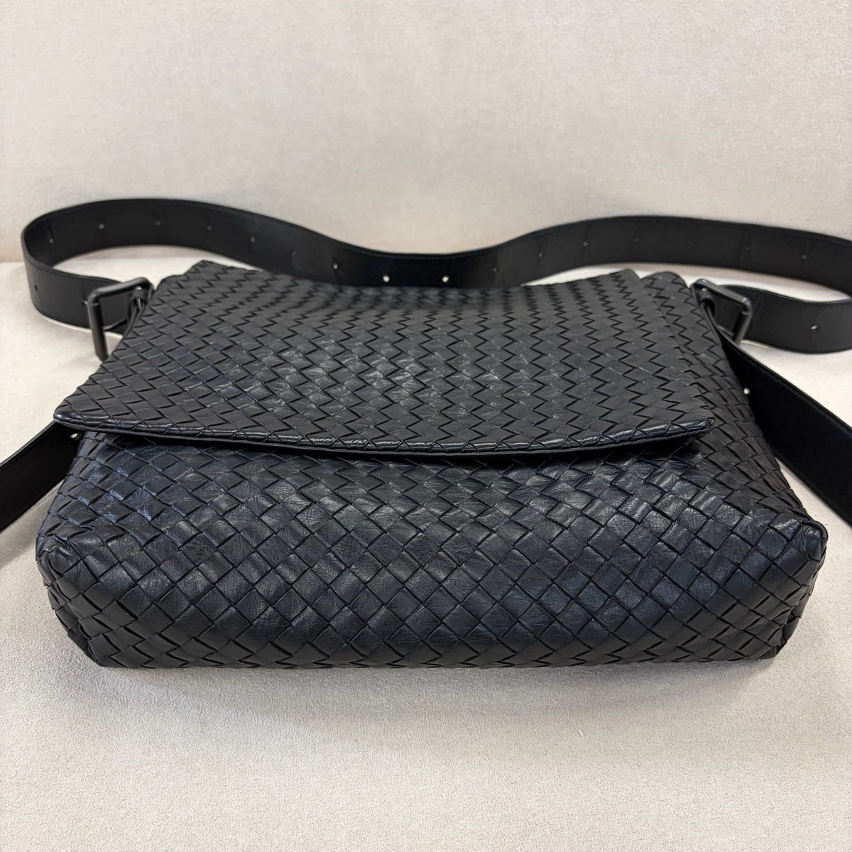 Bottega Veneta - Other - Leather - Black - (medium)
