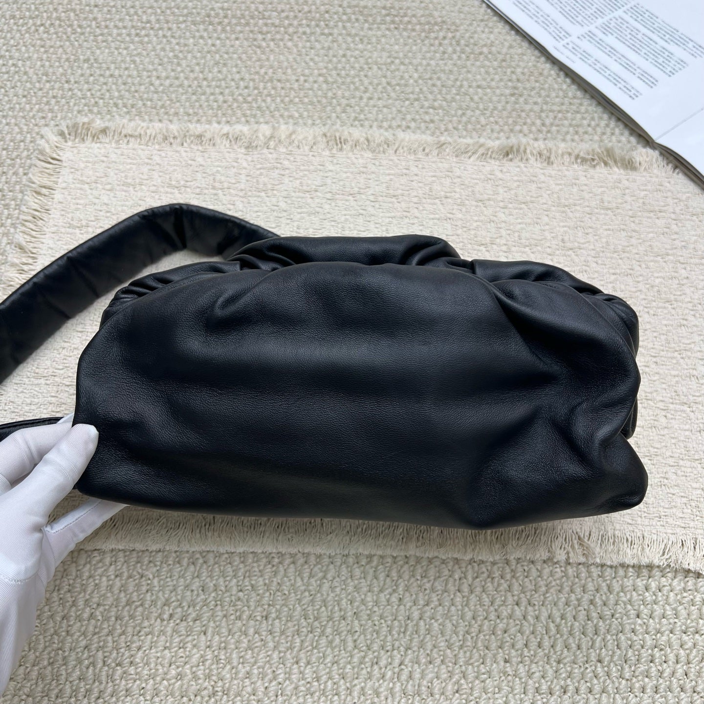 Bottega Veneta - Other - Leather - Black - (medium)