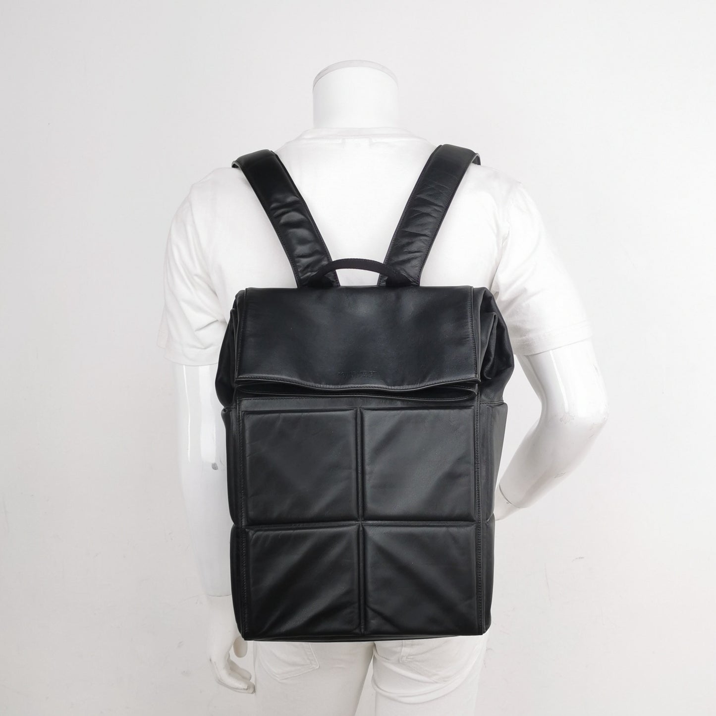 Bottega Veneta - Other - Leather - Black - (medium)