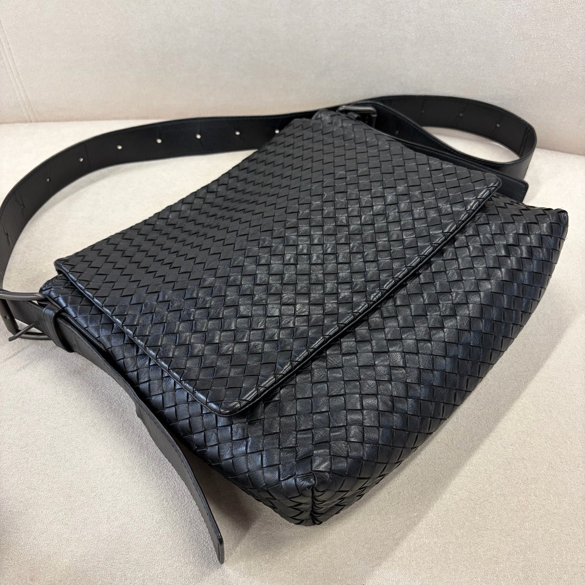 Bottega Veneta - Other - Leather - Black - (medium)