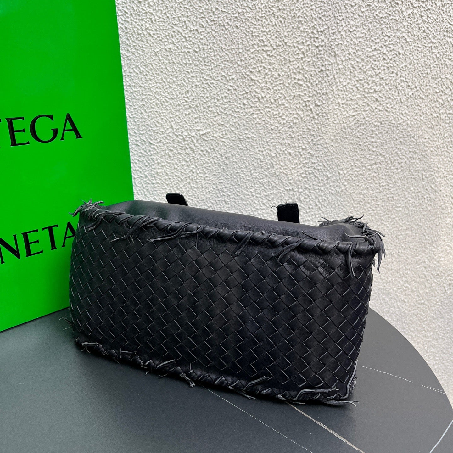 Bottega Veneta - Other - Leather - Black - (medium)