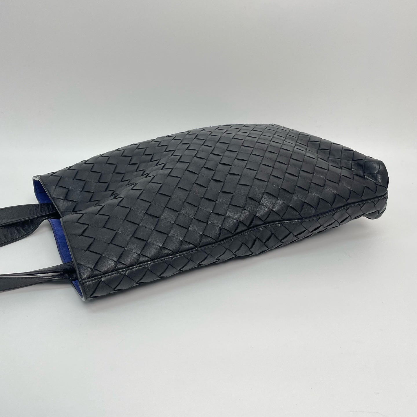 Bottega Veneta - Other - Leather - Black - (medium)