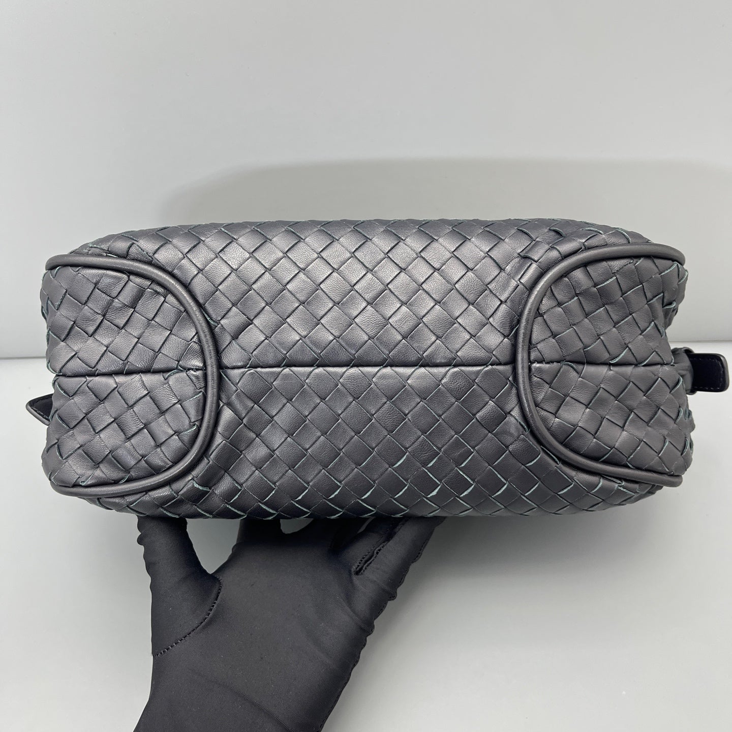 Bottega Veneta - Other - Leather - Black - (medium)
