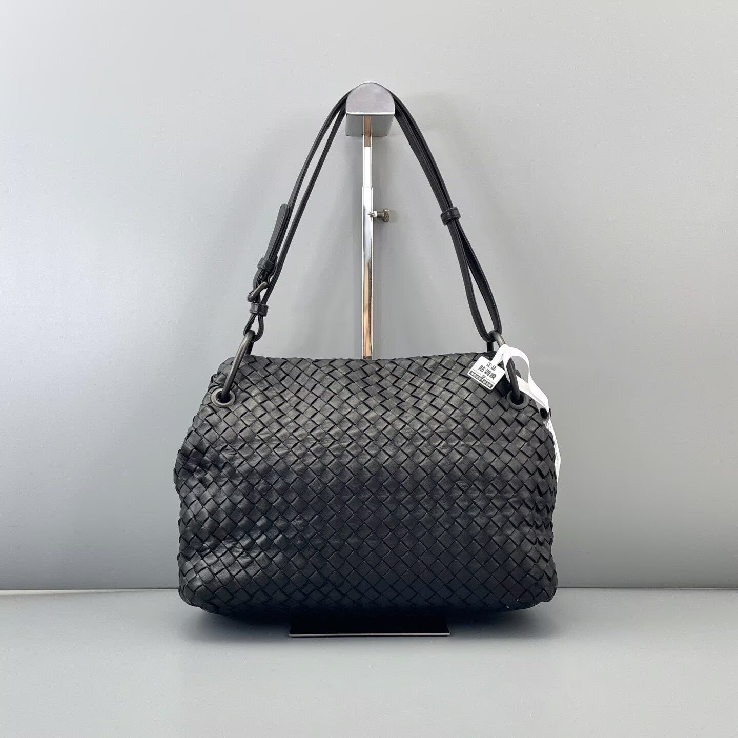 Bottega Veneta - Other - Leather - Black - (medium)