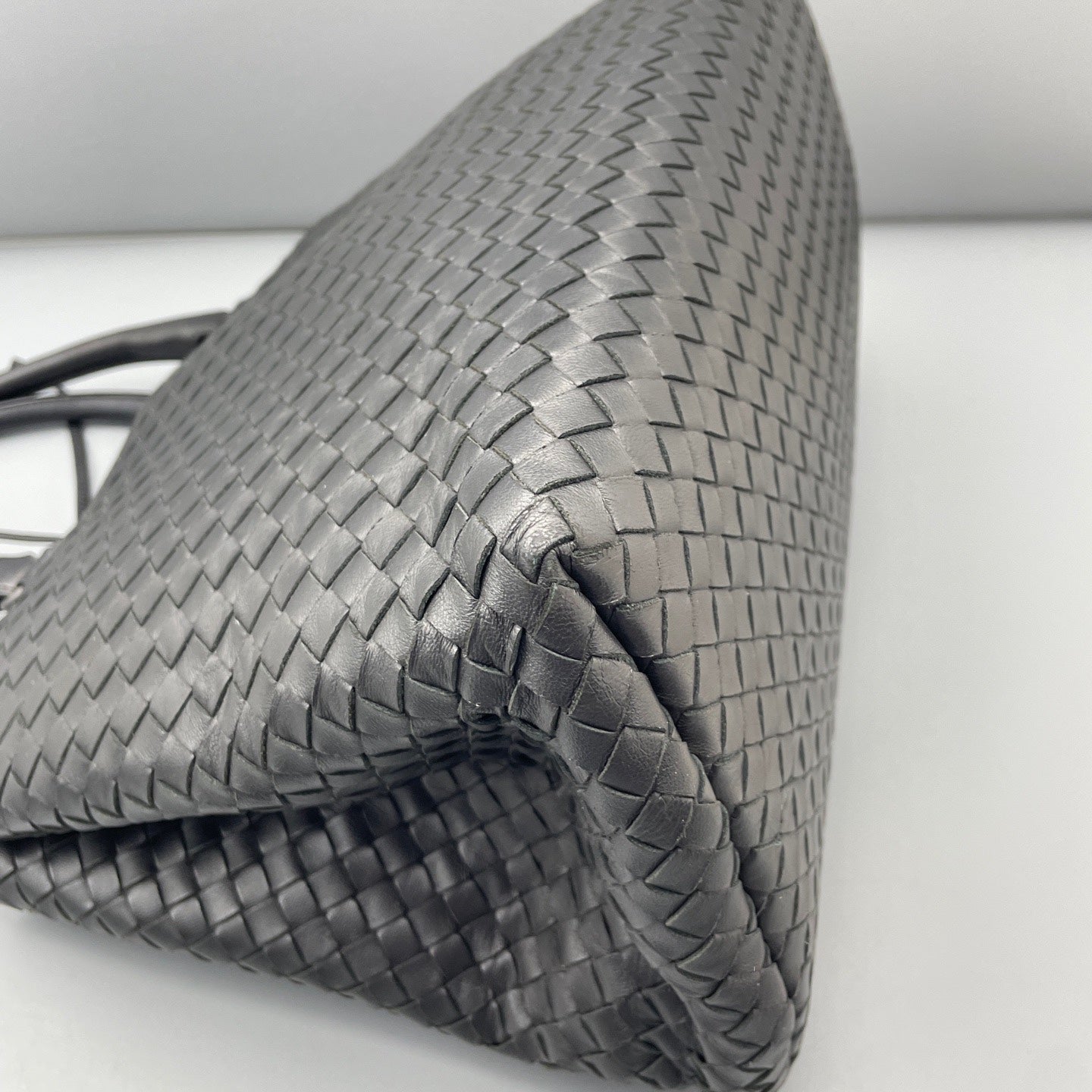 Bottega Veneta - Other - Leather - Black - (medium)