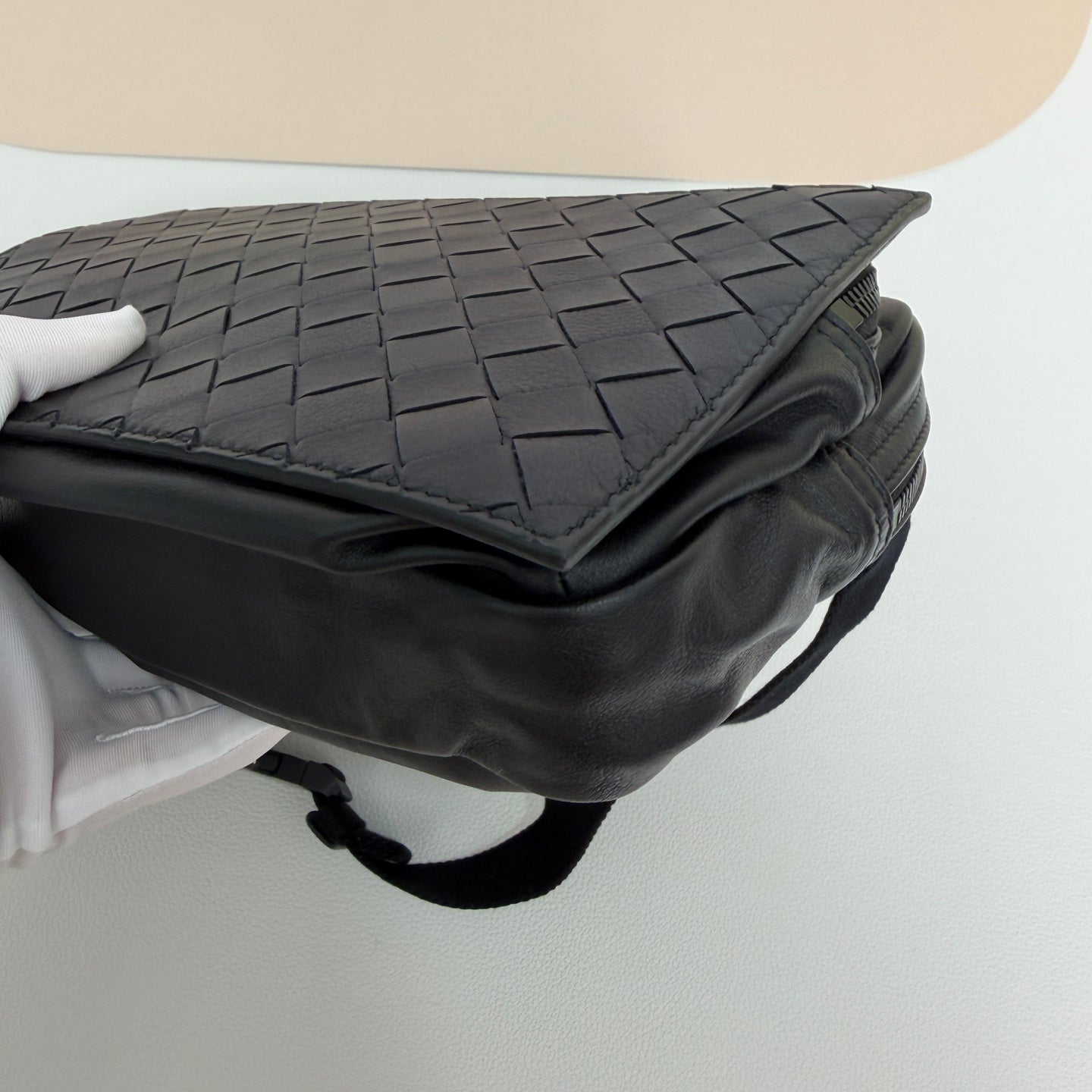 Bottega Veneta - Other - Leather - Black - (medium)
