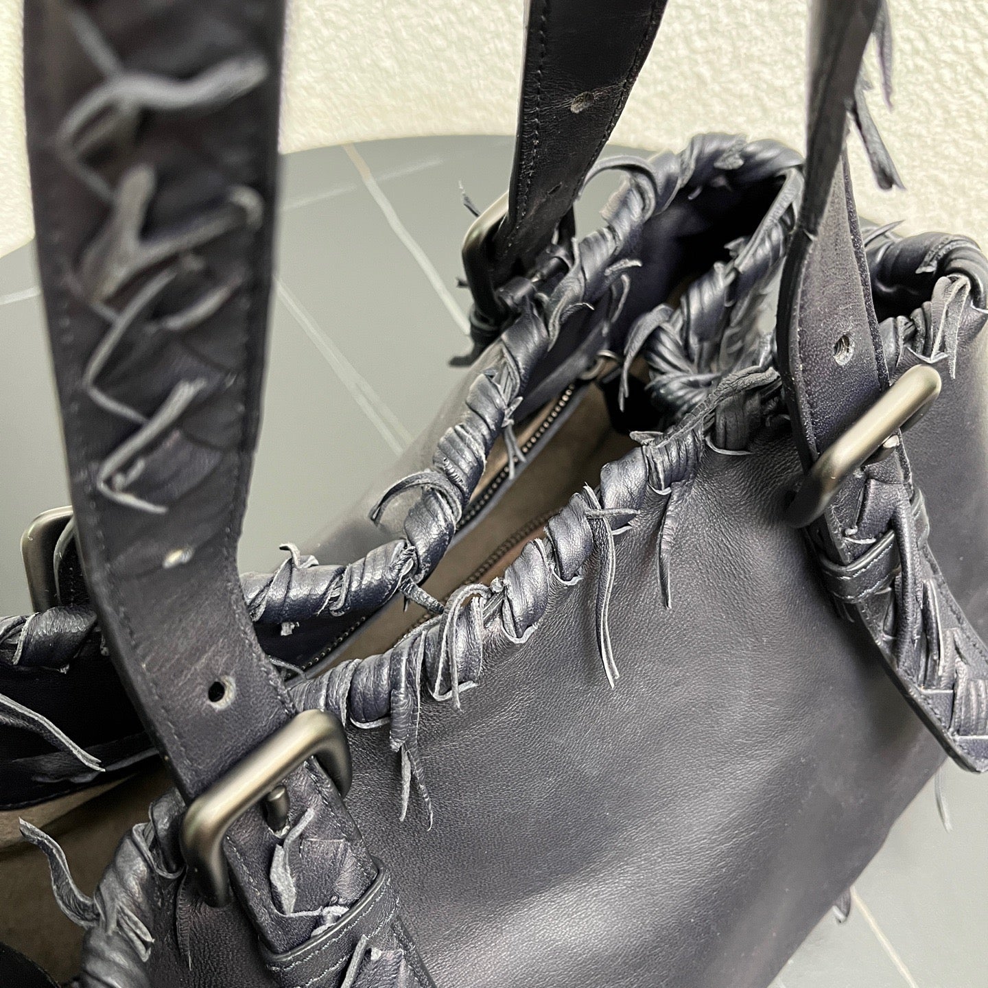 Bottega Veneta - Other - Leather - Black - (medium)