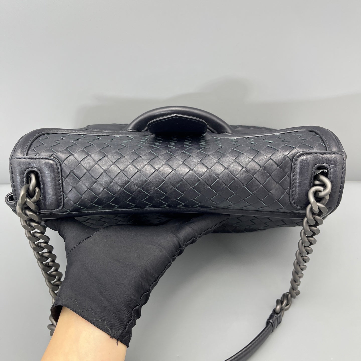 Bottega Veneta - Other - Leather - Black - (medium)