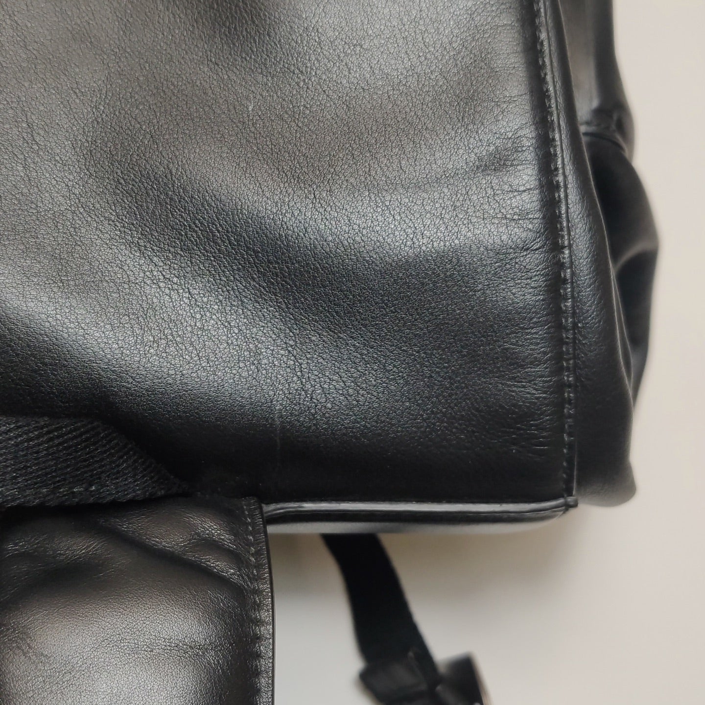 Bottega Veneta - Other - Leather - Black - (medium)