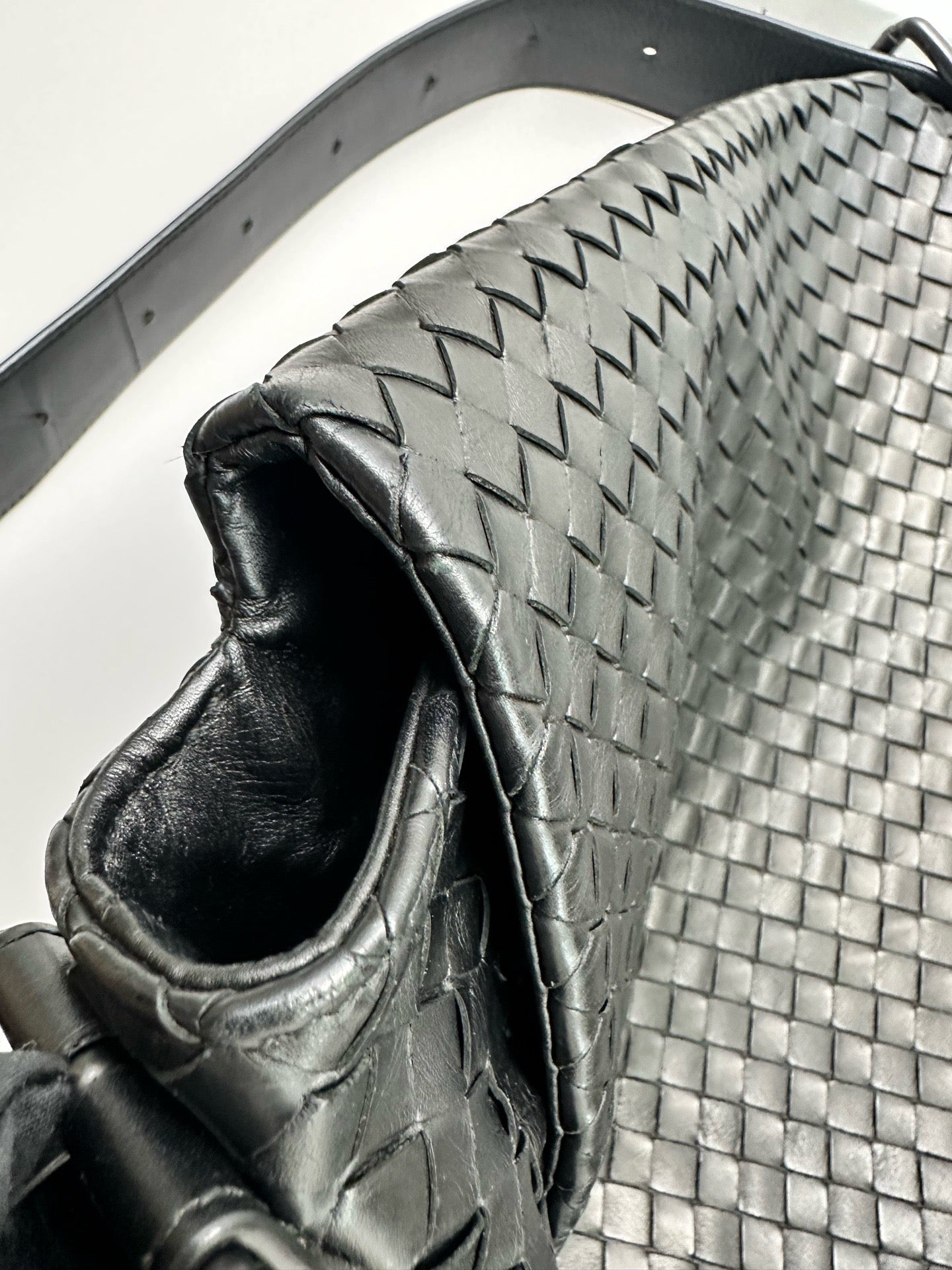 Bottega Veneta - Other - Leather - Black - (medium)