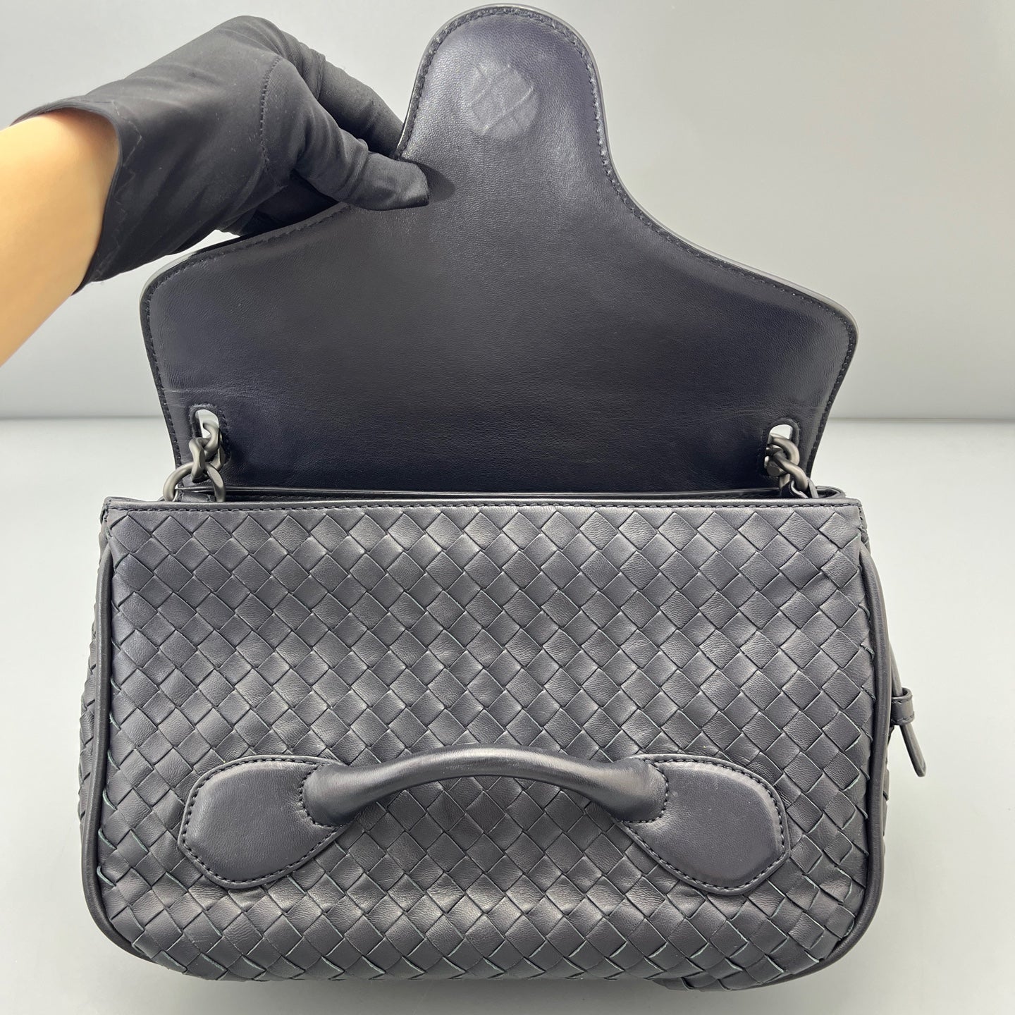 Bottega Veneta - Other - Leather - Black - (medium)