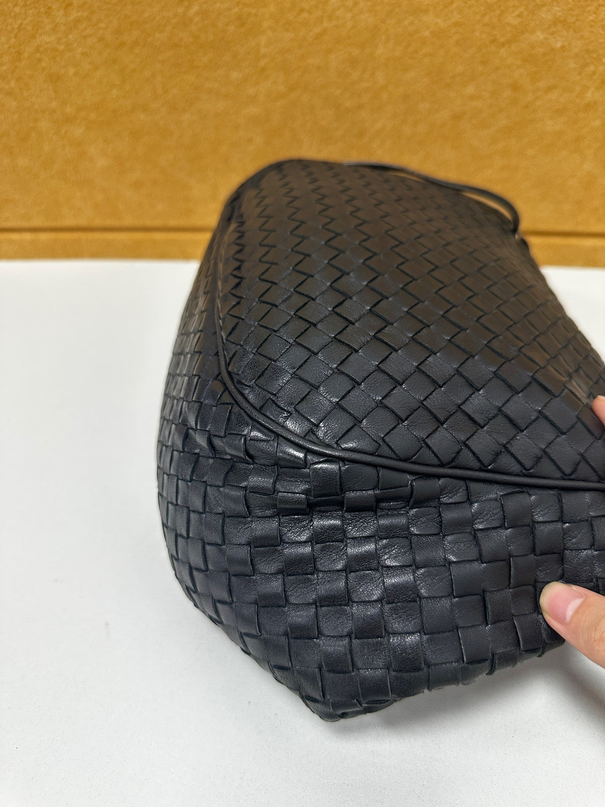 Bottega Veneta - Other - Leather - Black - (Medium)