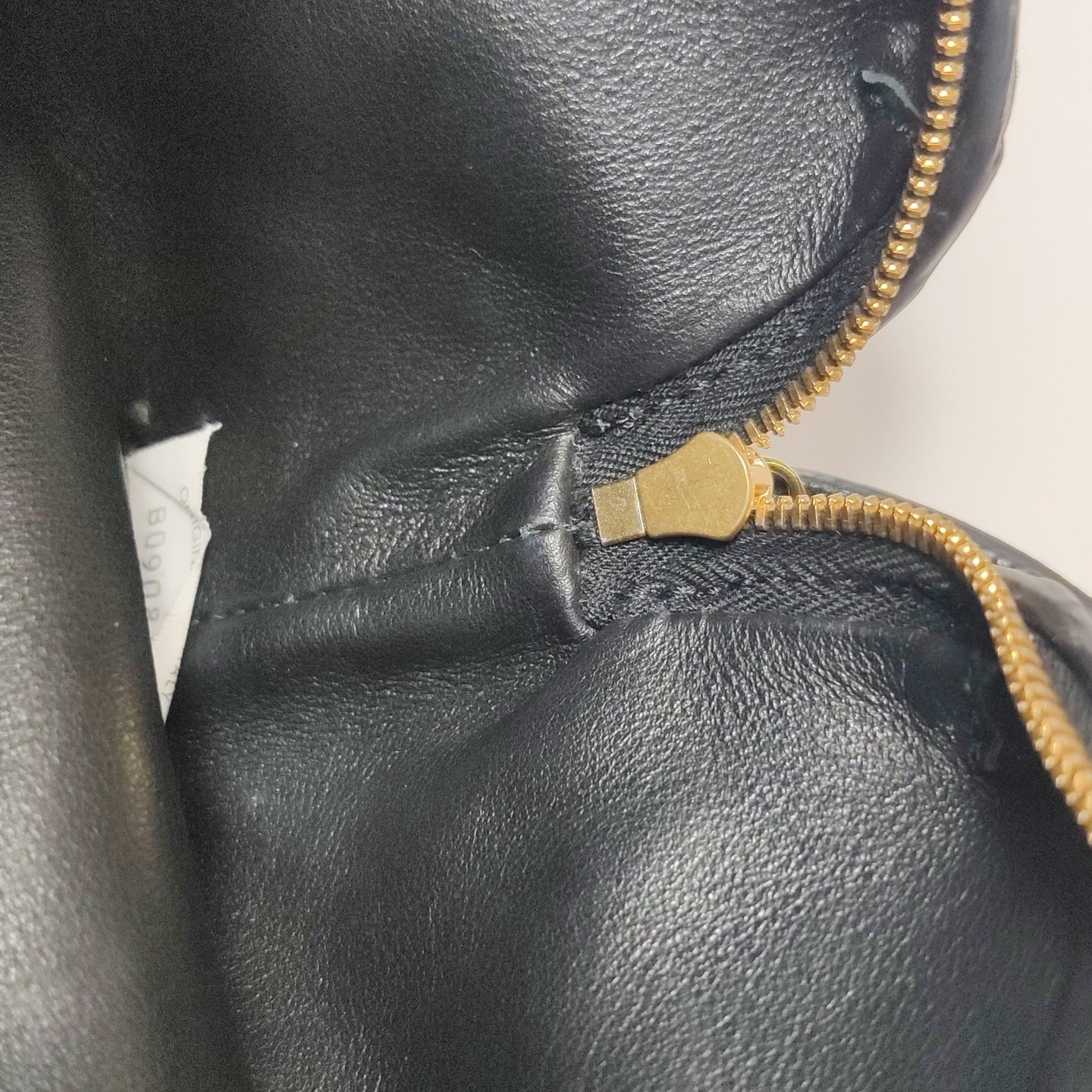 Bottega Veneta - Other - Leather - Black - (small)