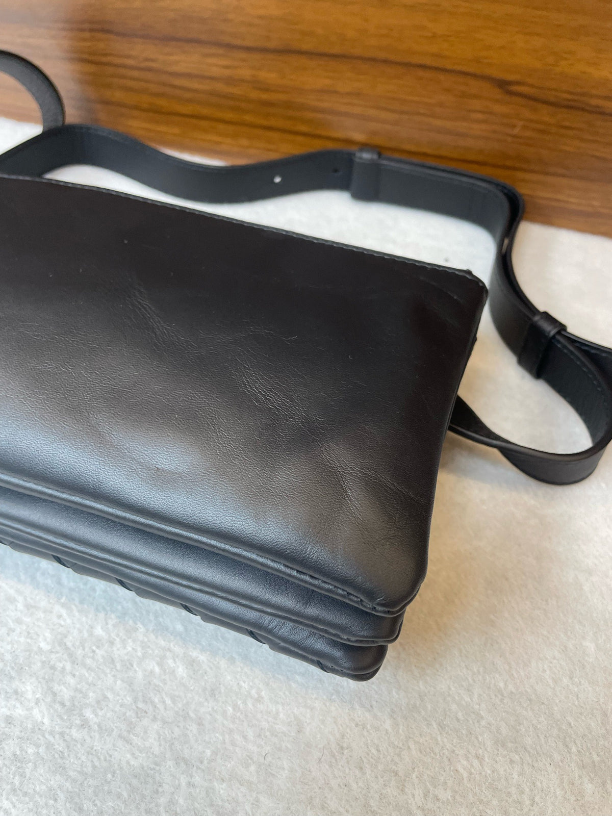 Bottega Veneta - Other - Leather - Black - (small)