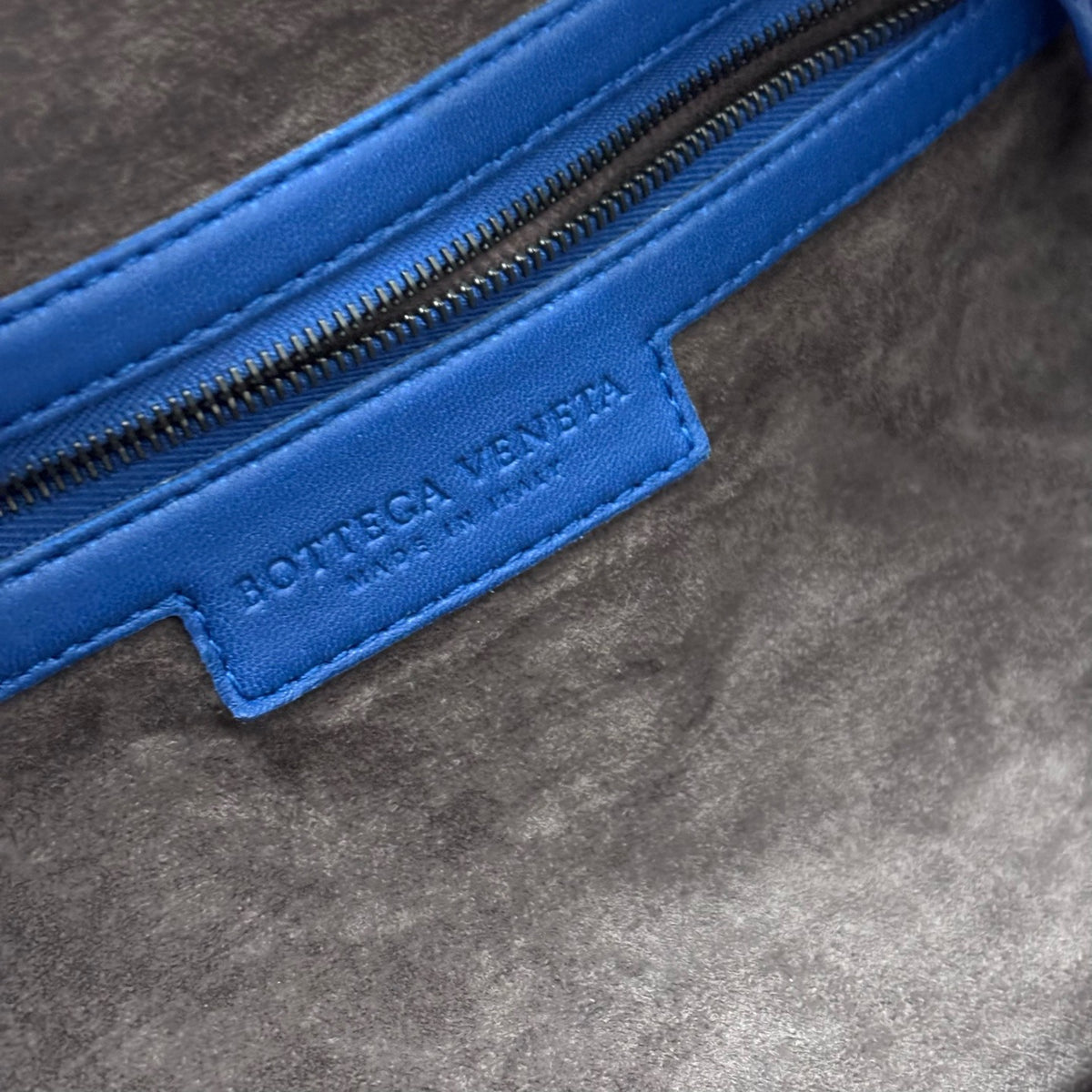 Bottega Veneta - Other - Leather - Blue