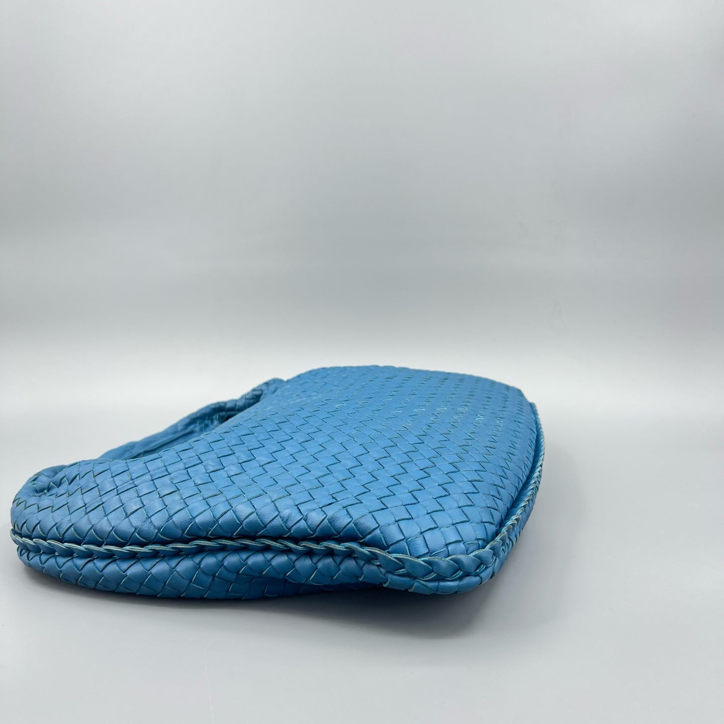 Bottega Veneta - Other - Leather - Blue - (medium)
