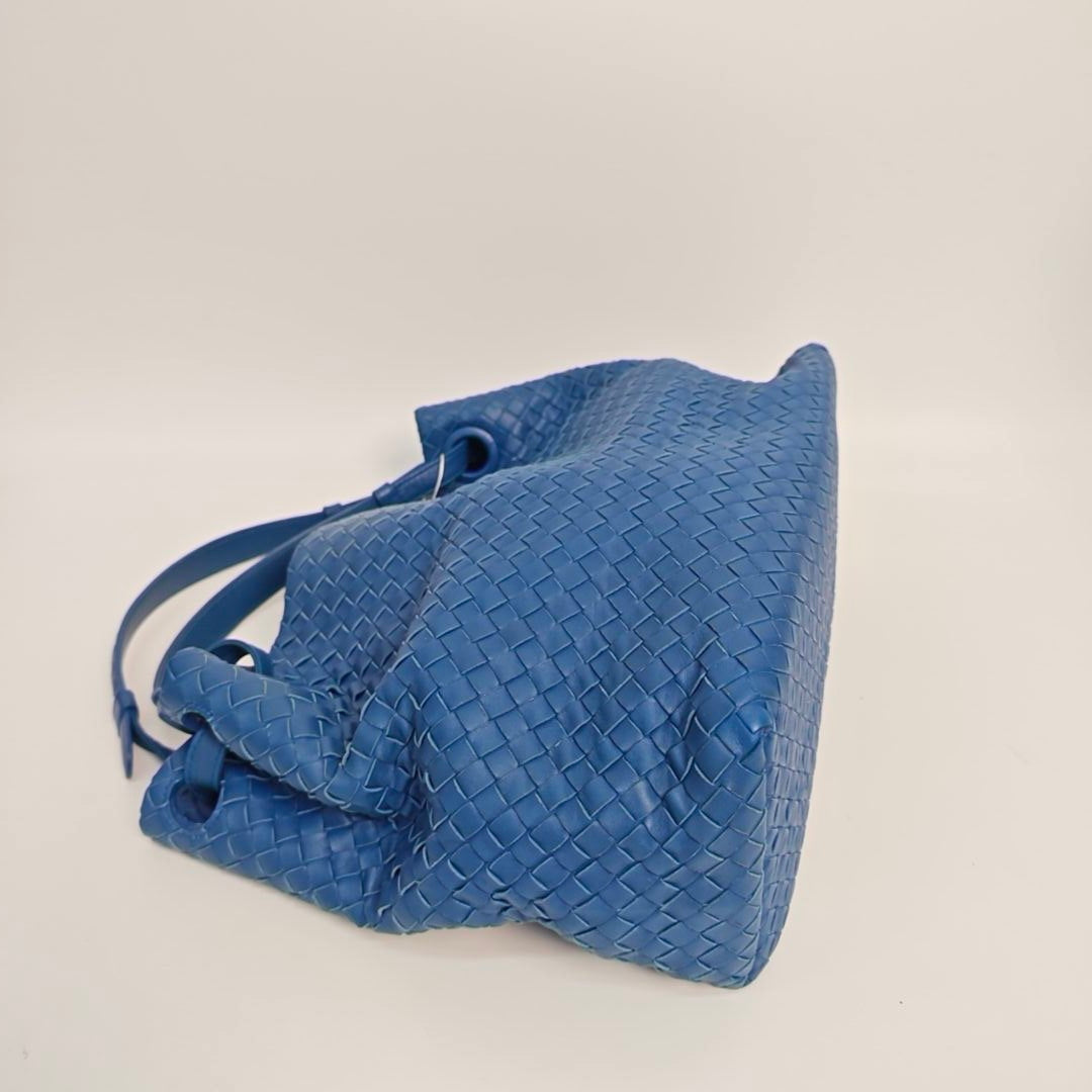 Bottega Veneta - Other - Leather - Blue - (medium)