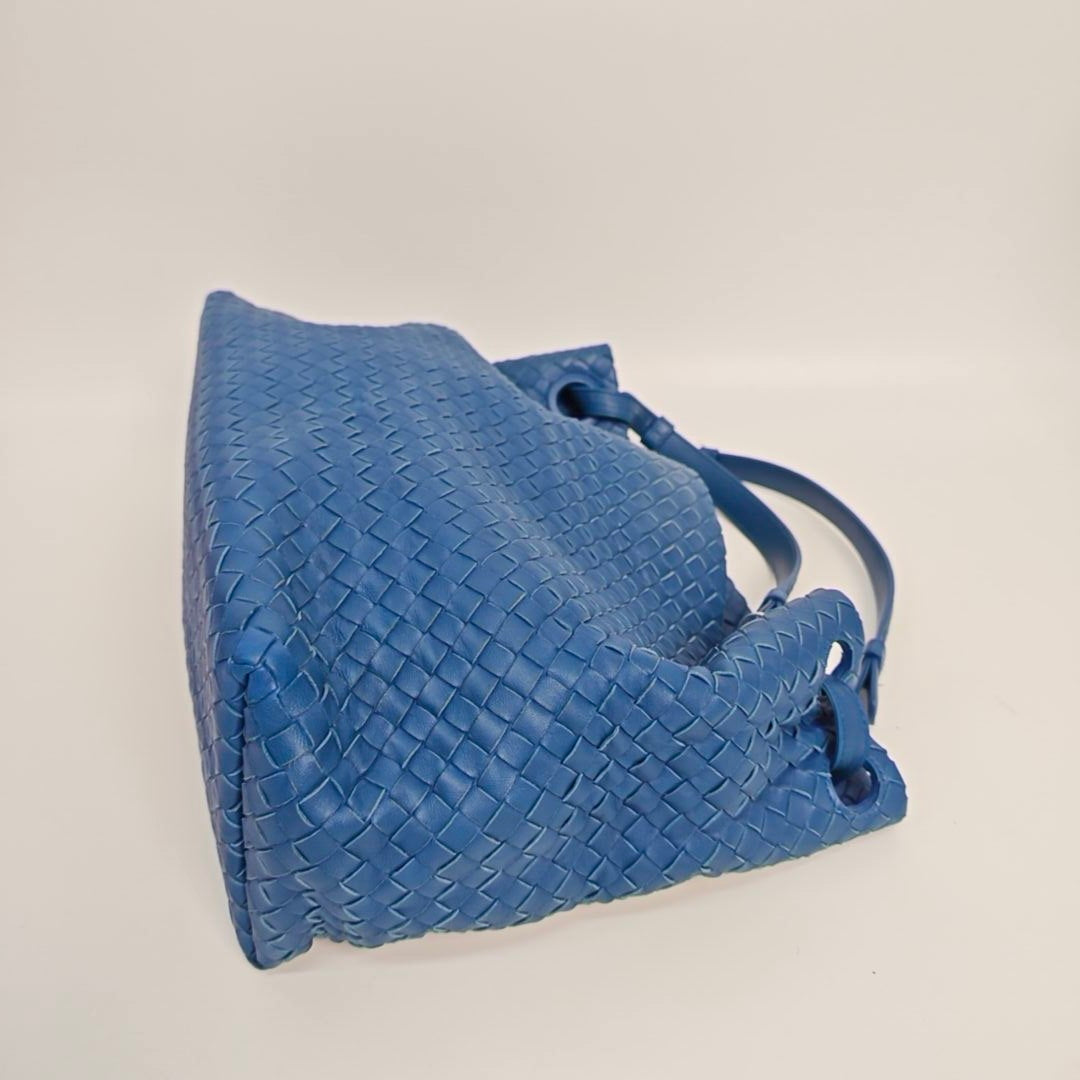 Bottega Veneta - Other - Leather - Blue - (medium)