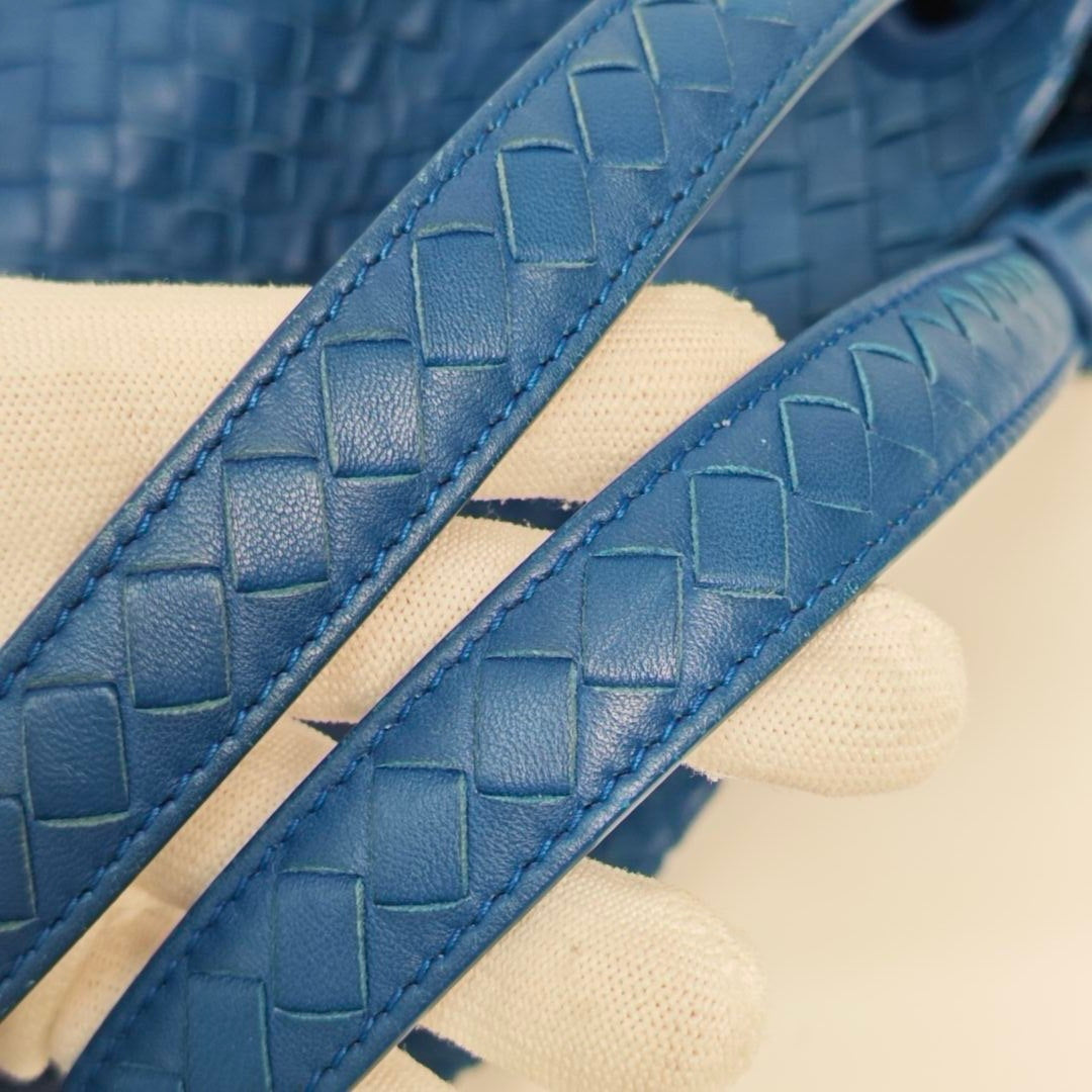 Bottega Veneta - Other - Leather - Blue - (medium)