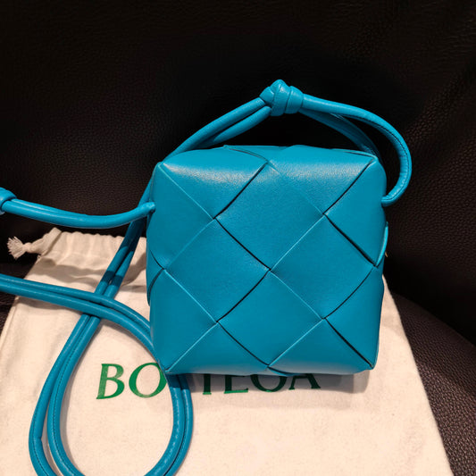 Bottega Veneta - Other - Leather - Blue - (mini)